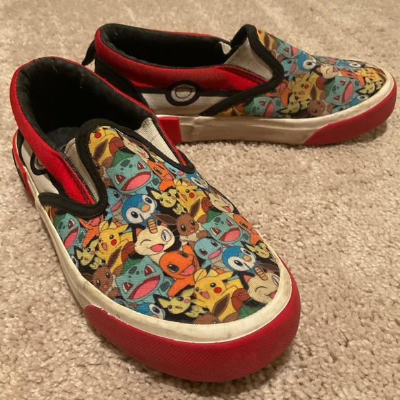 Pokemon Other - Pokémon slip-on sneakers, size 1.
